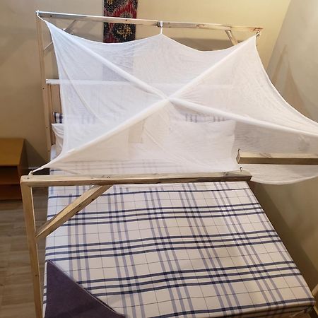 L&J Modern Backpackers Bnb Dar es Salaam Zewnętrze zdjęcie